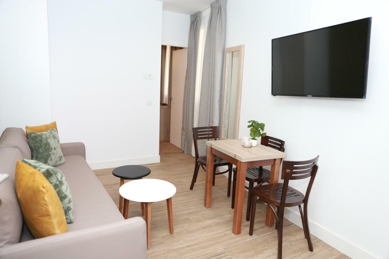 New Point Opera Aparthotel Μαδρίτη Εξωτερικό φωτογραφία